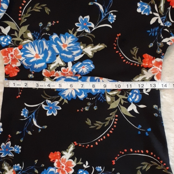 LULUS  STUNNING  DRESS - Picture 7 of 7